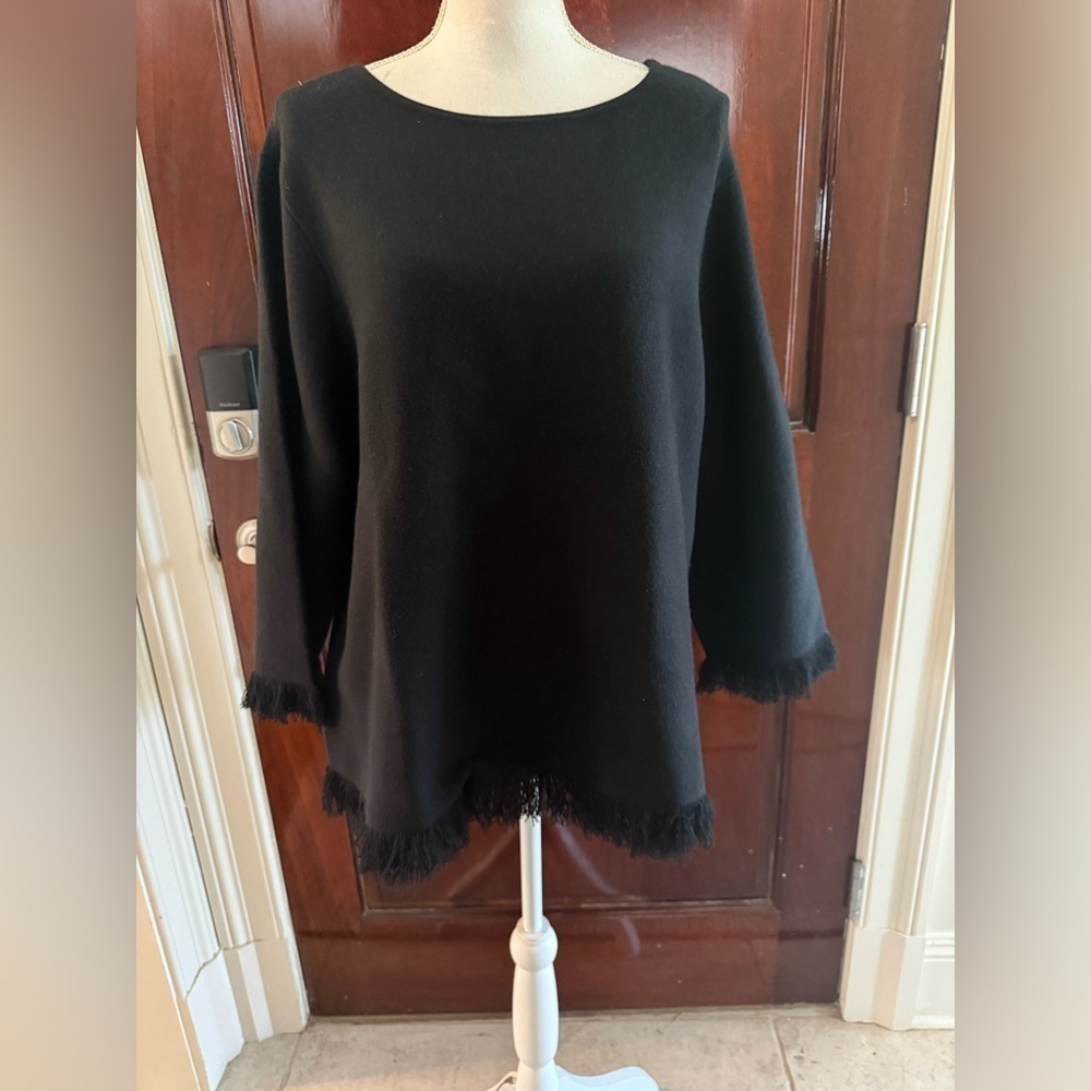 Joan Rivers ladies, long sleeve crewneck black sweater with fringe NWOT XL. - Picture 5 of 12